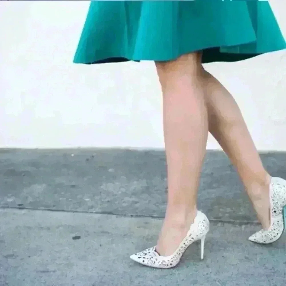 ModCloth Roving Reporter Jess in Jade - Picture 3 of 14